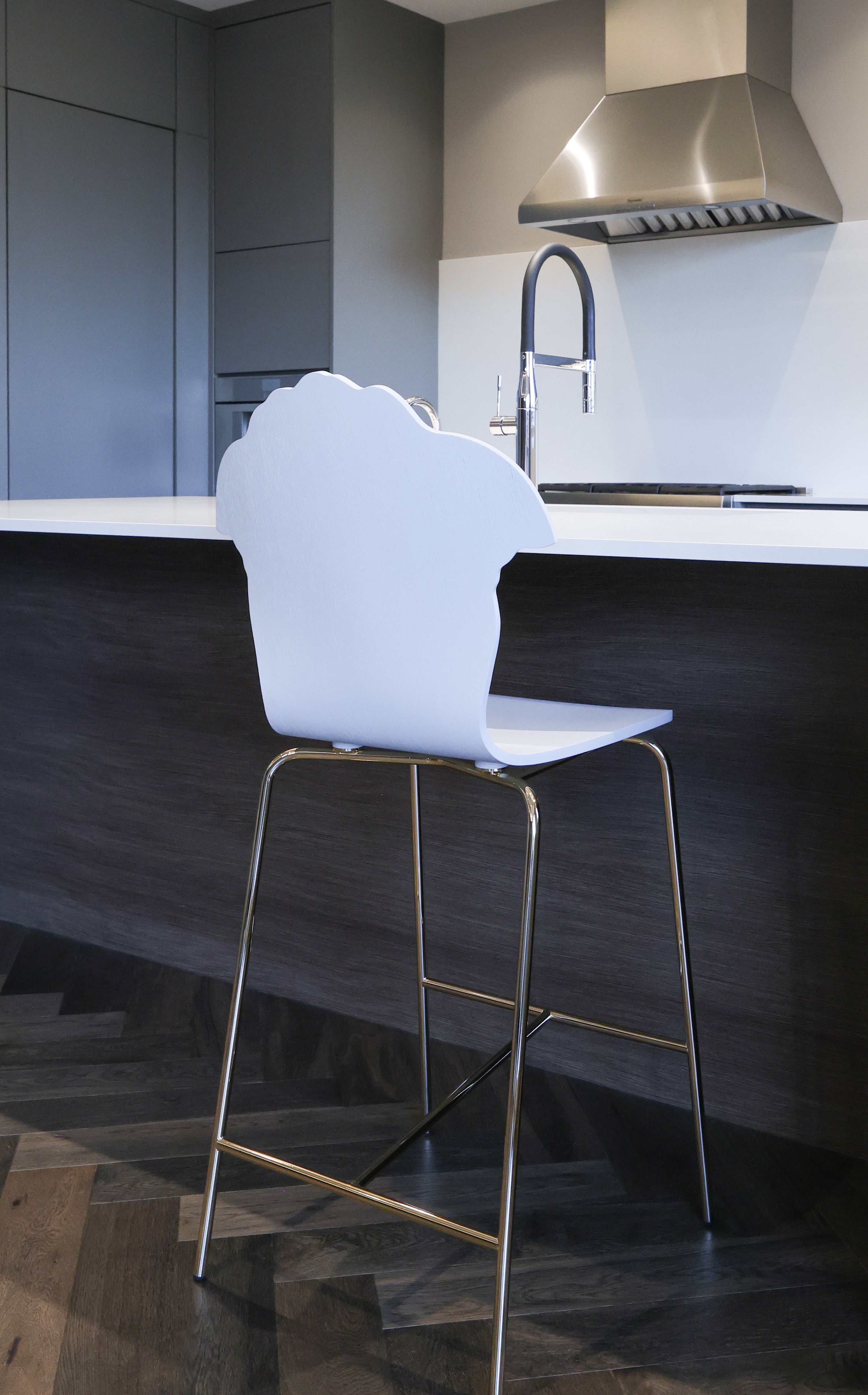 Eclipse Met Stool