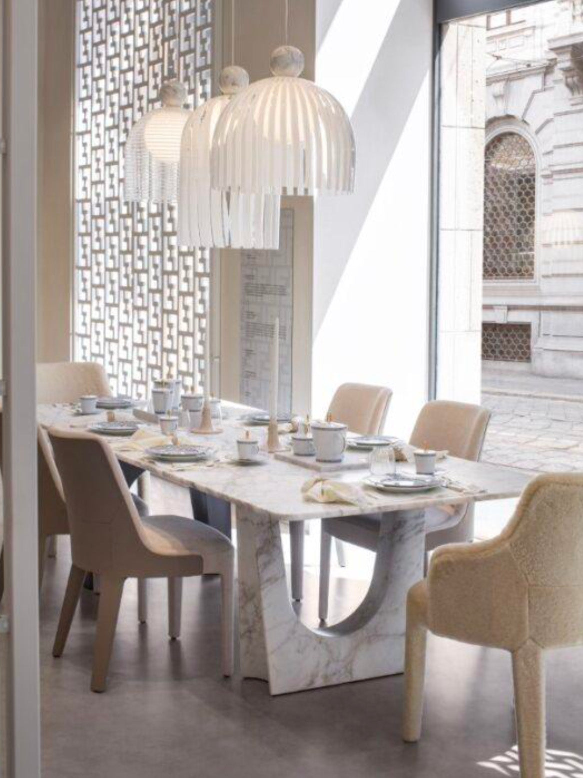 Arches Retangular Table