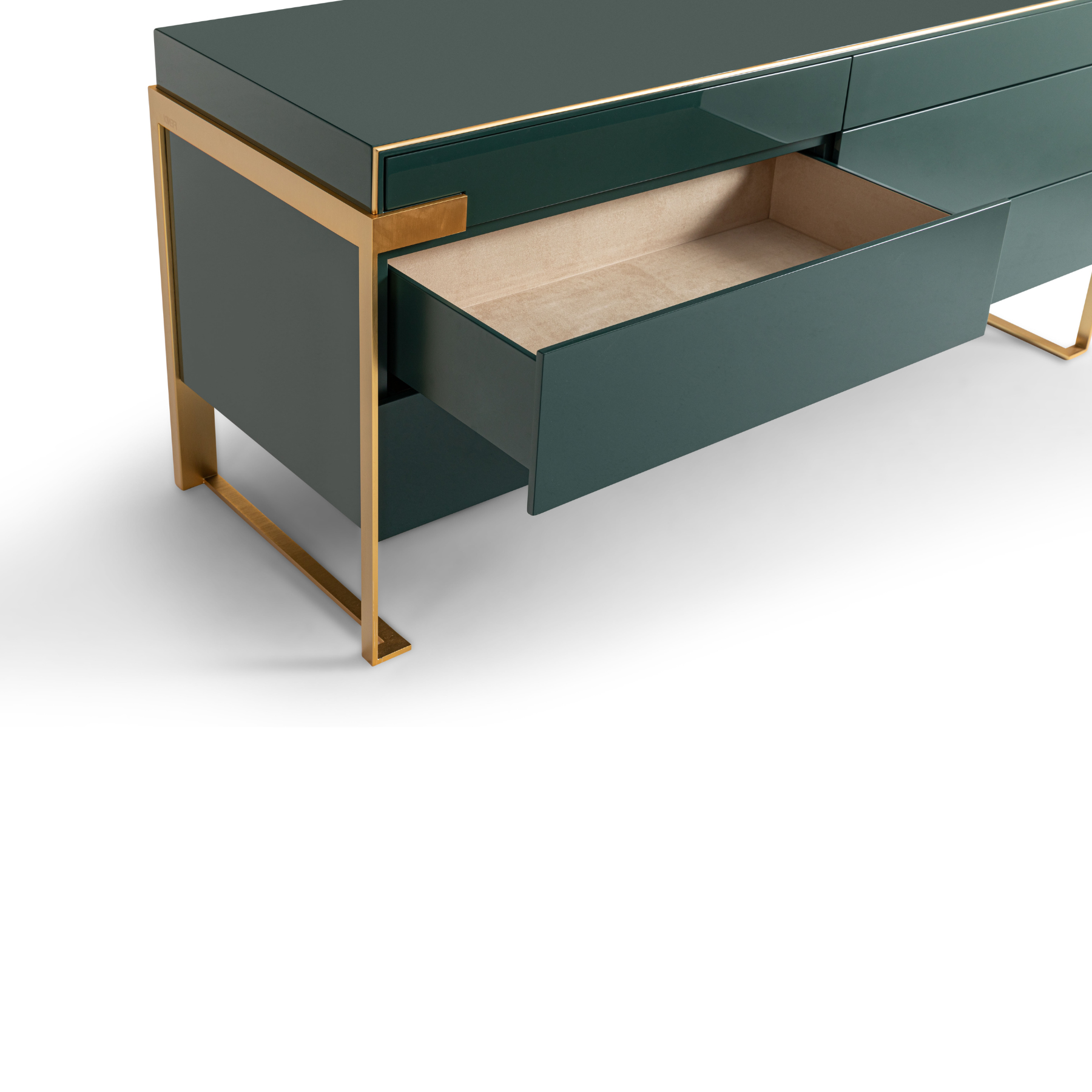 014501 Aura Chest of Drawers