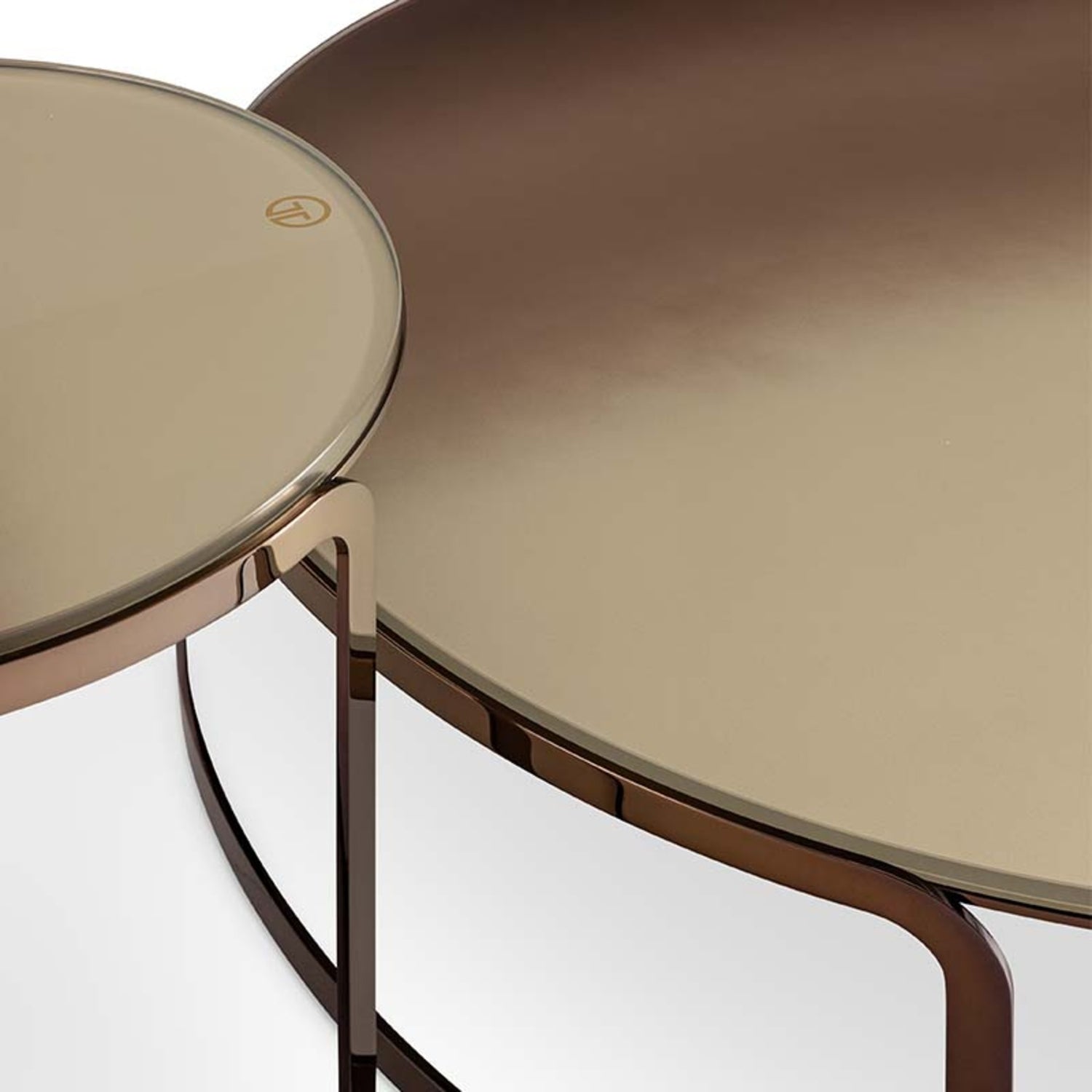 Gala Coffee & Side Table