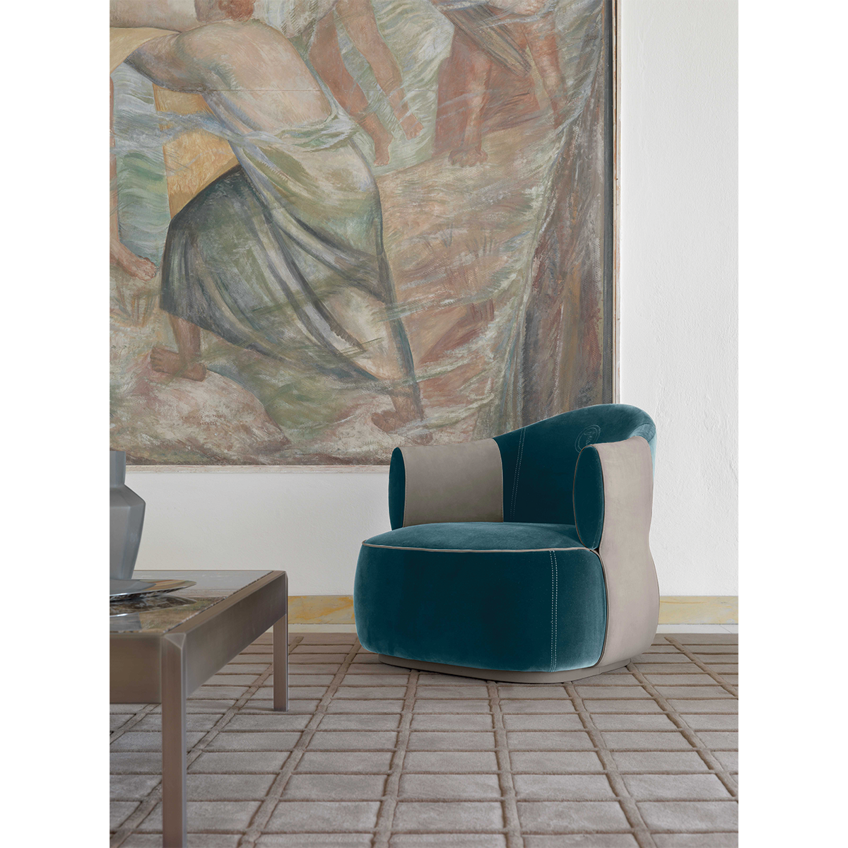 Larzia Armchair