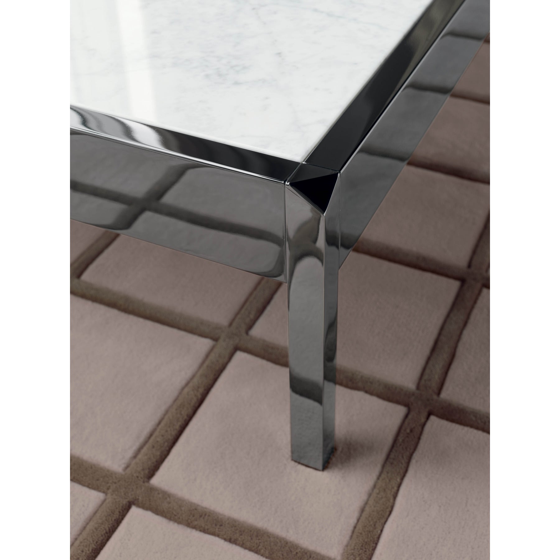 Band Coffee & Side Table