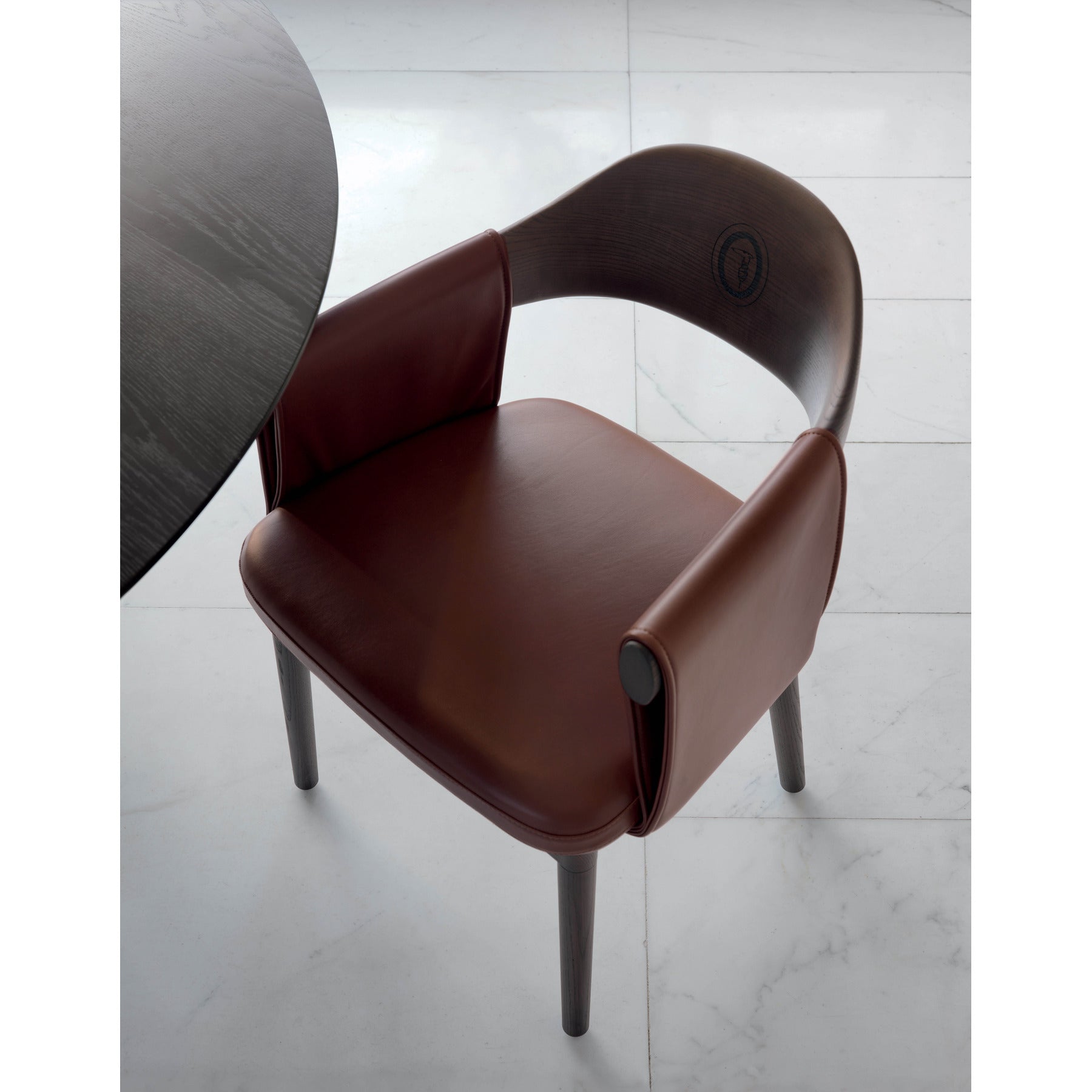 Larzia Chair