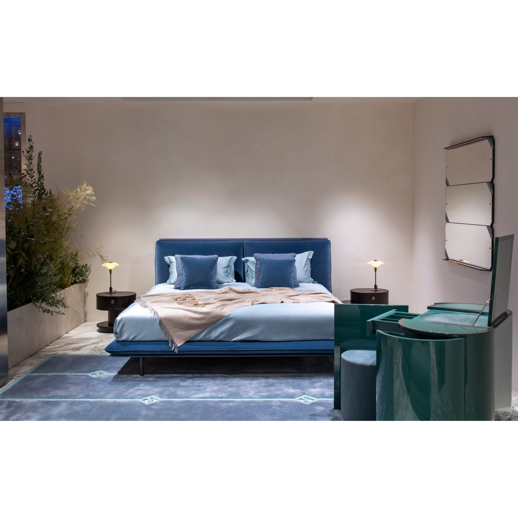 Maglia Bedside Table