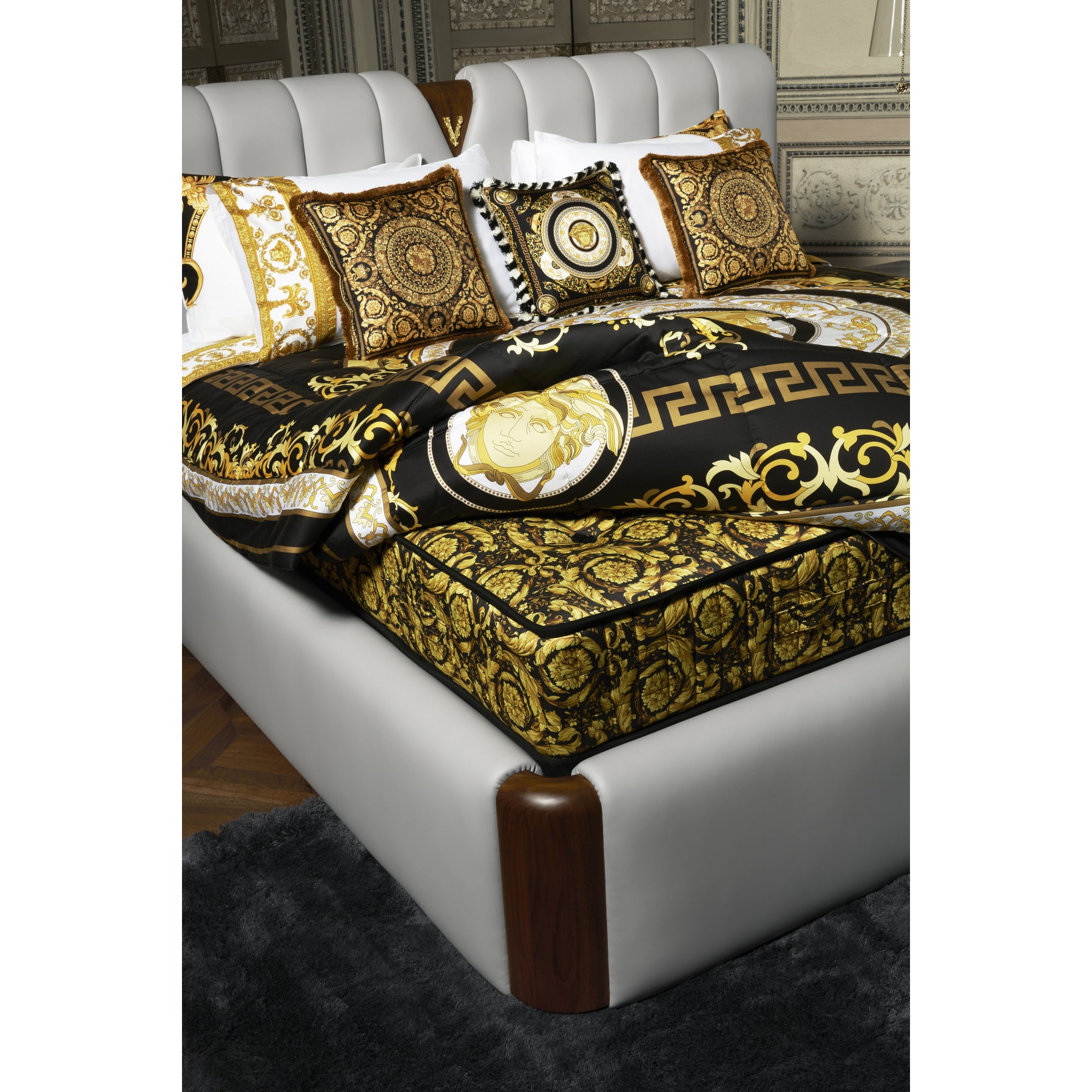 Virtus Bed