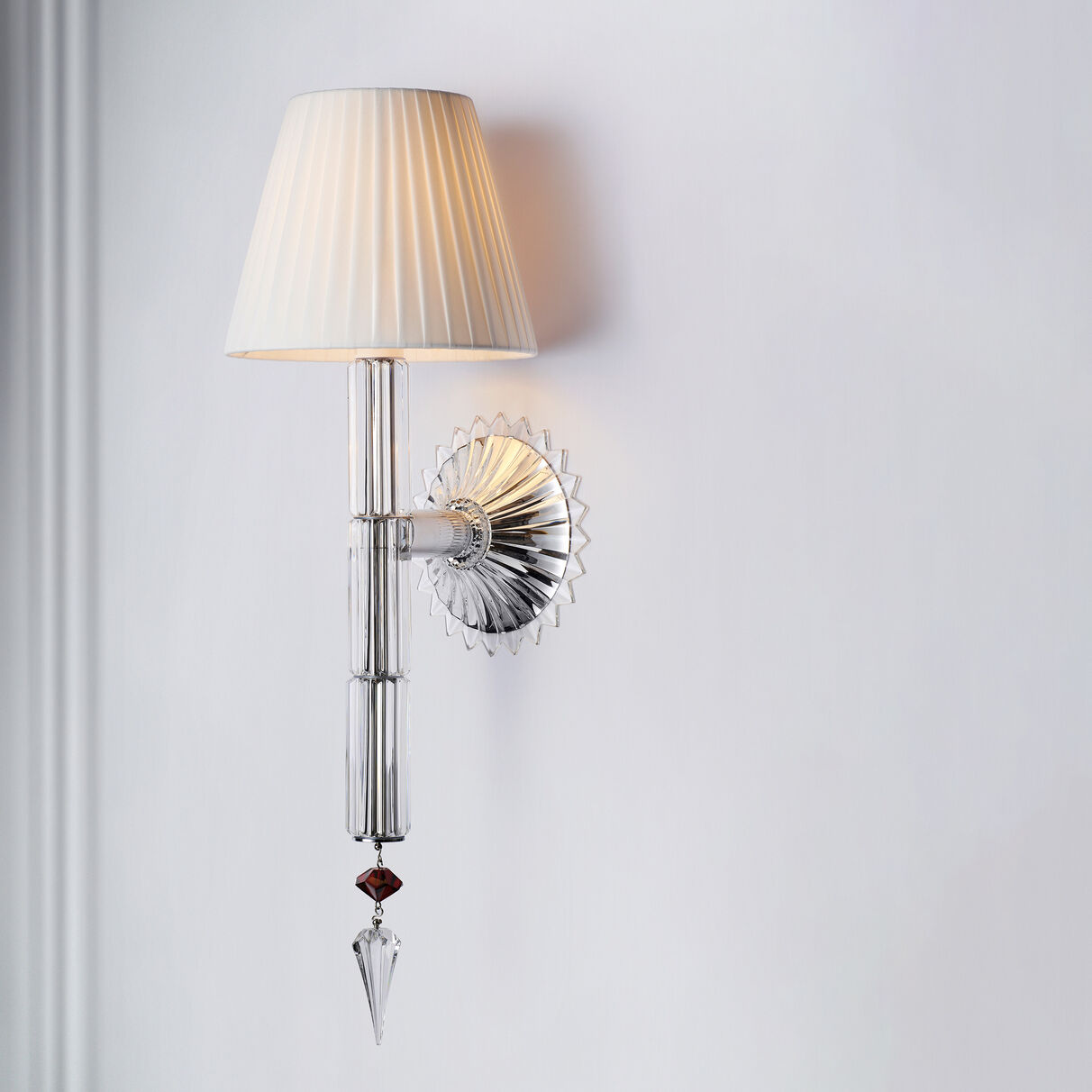 Mille Nuits Flambeau Wall Unit