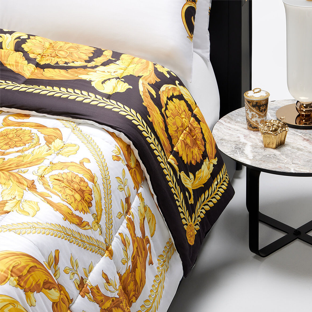 Padded comforter hotsell