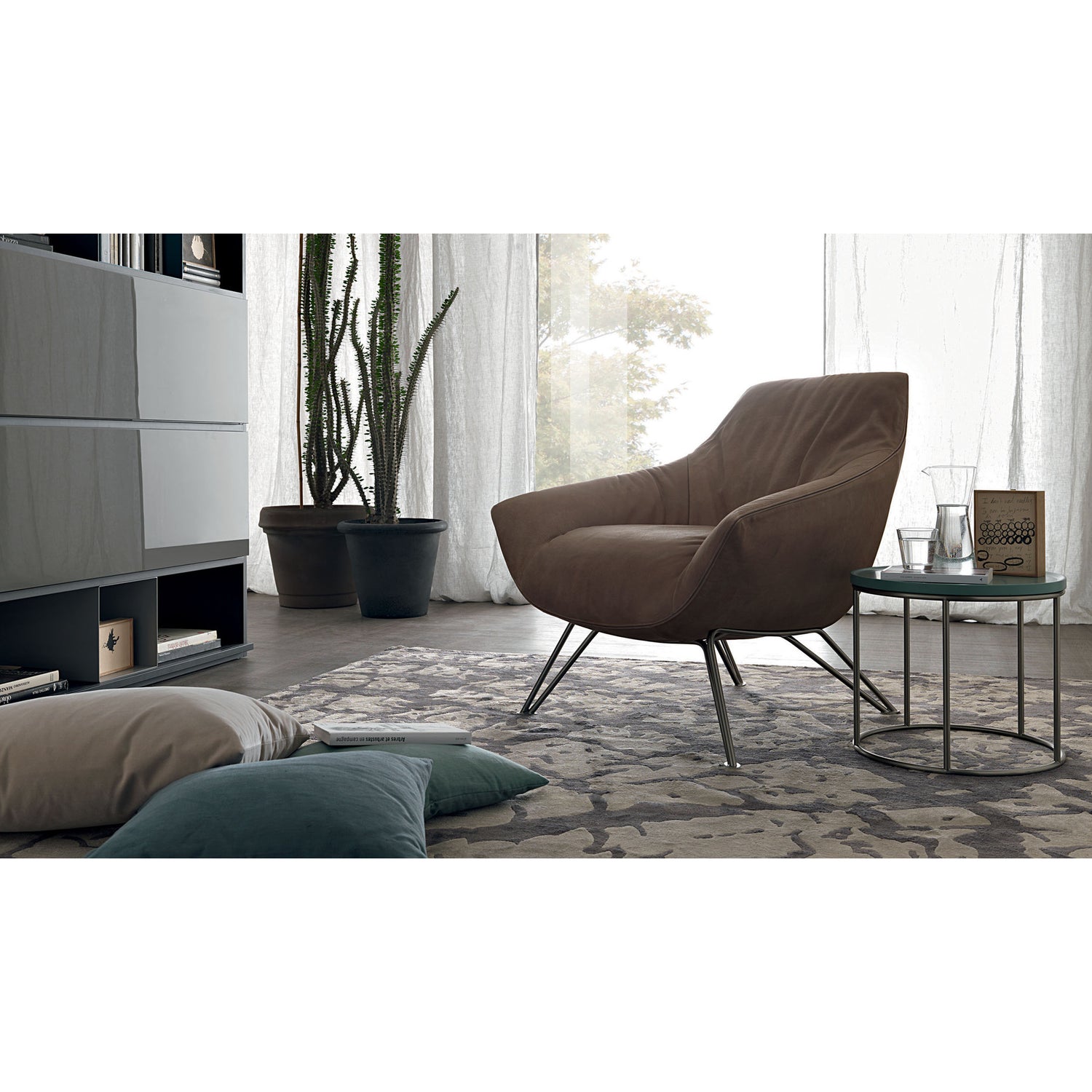 Florentia Armchair